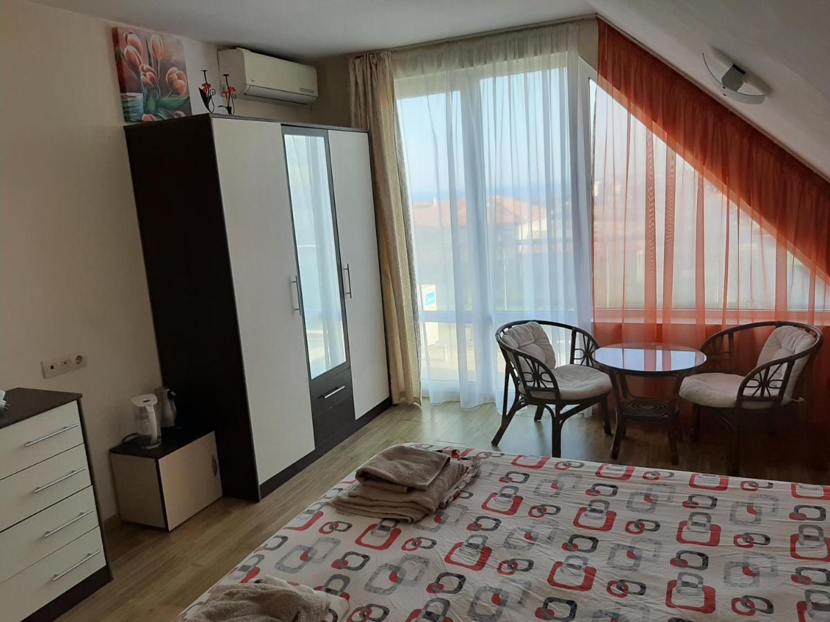 Alexander Lozenets Beach Complex Apartment Экстерьер фото