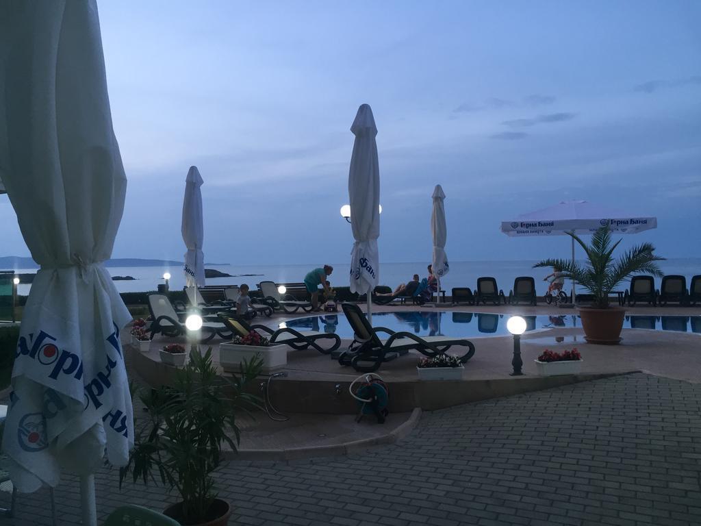 Alexander Lozenets Beach Complex Apartment Экстерьер фото
